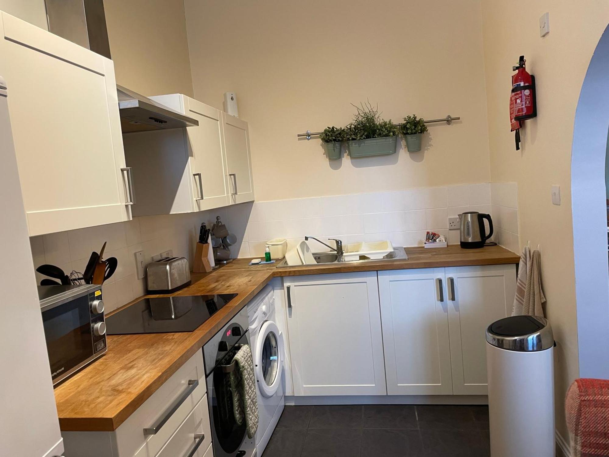 Number 10 Service Apartment - Danes Southampton Zewnętrze zdjęcie