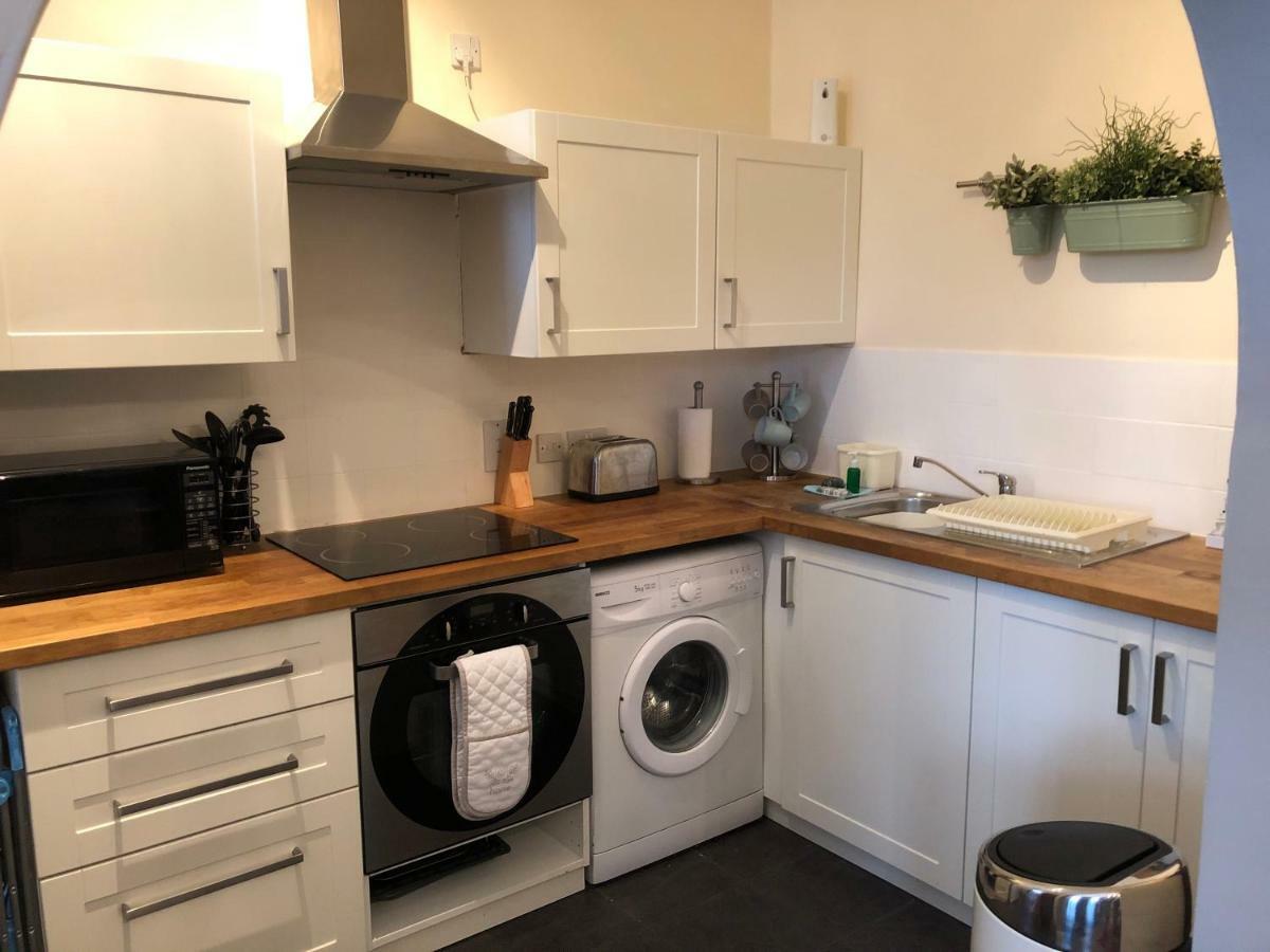 Number 10 Service Apartment - Danes Southampton Zewnętrze zdjęcie